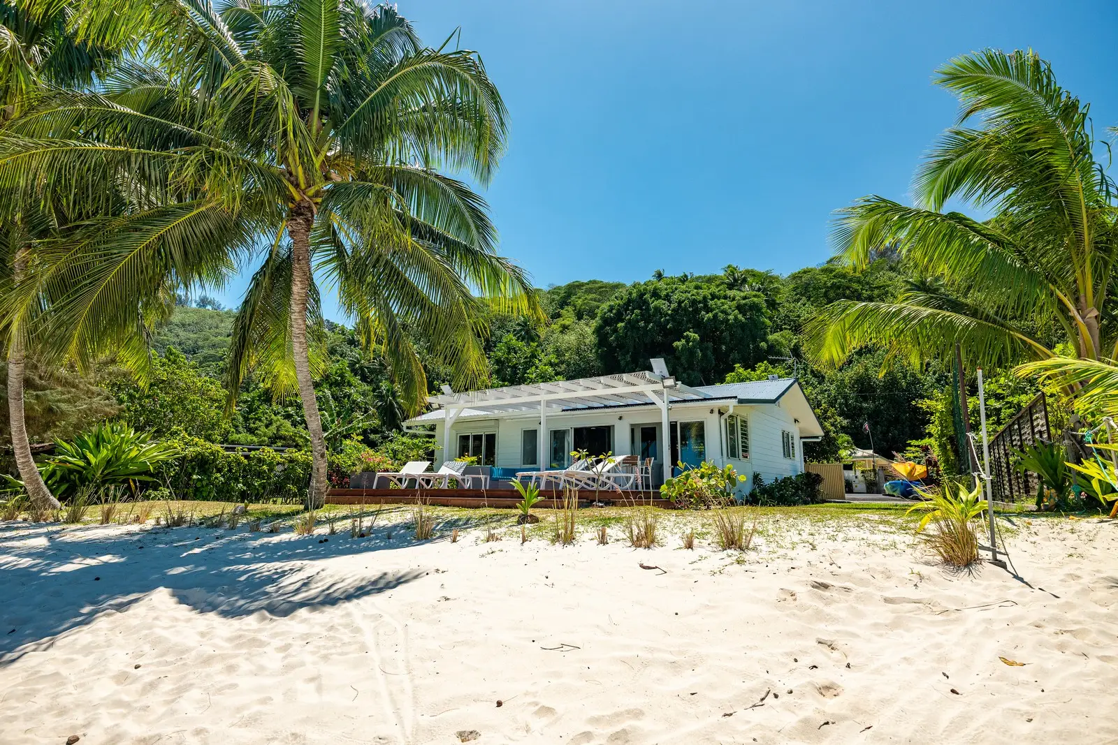 terrace-ouma-villa-bora-bora0001-01